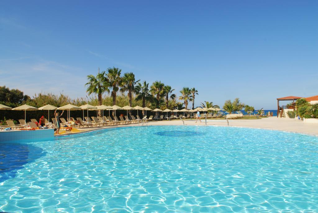 Minos Mare Hotel Platanes  Eksteriør billede